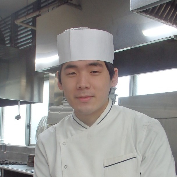 今野　駿仁